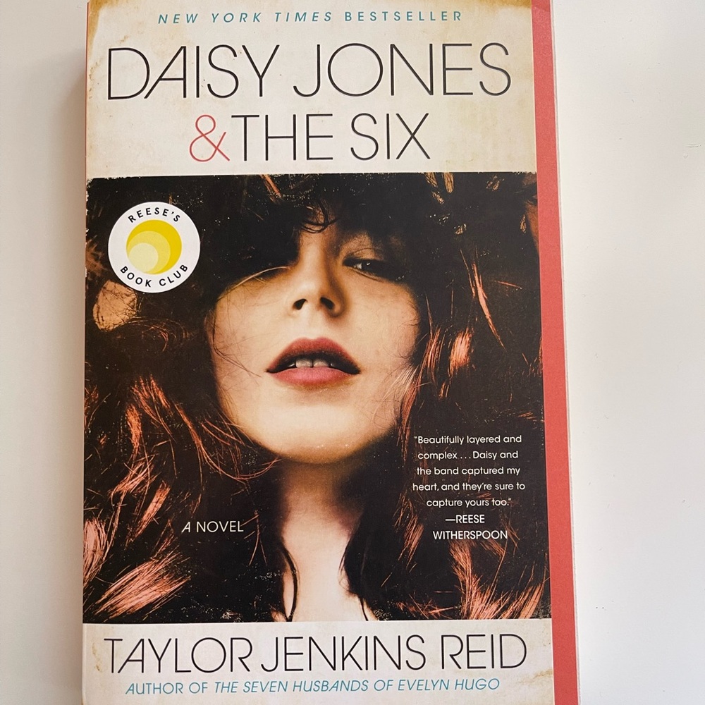 Daisy Jones & The Six by Taylor Jenkins Reed